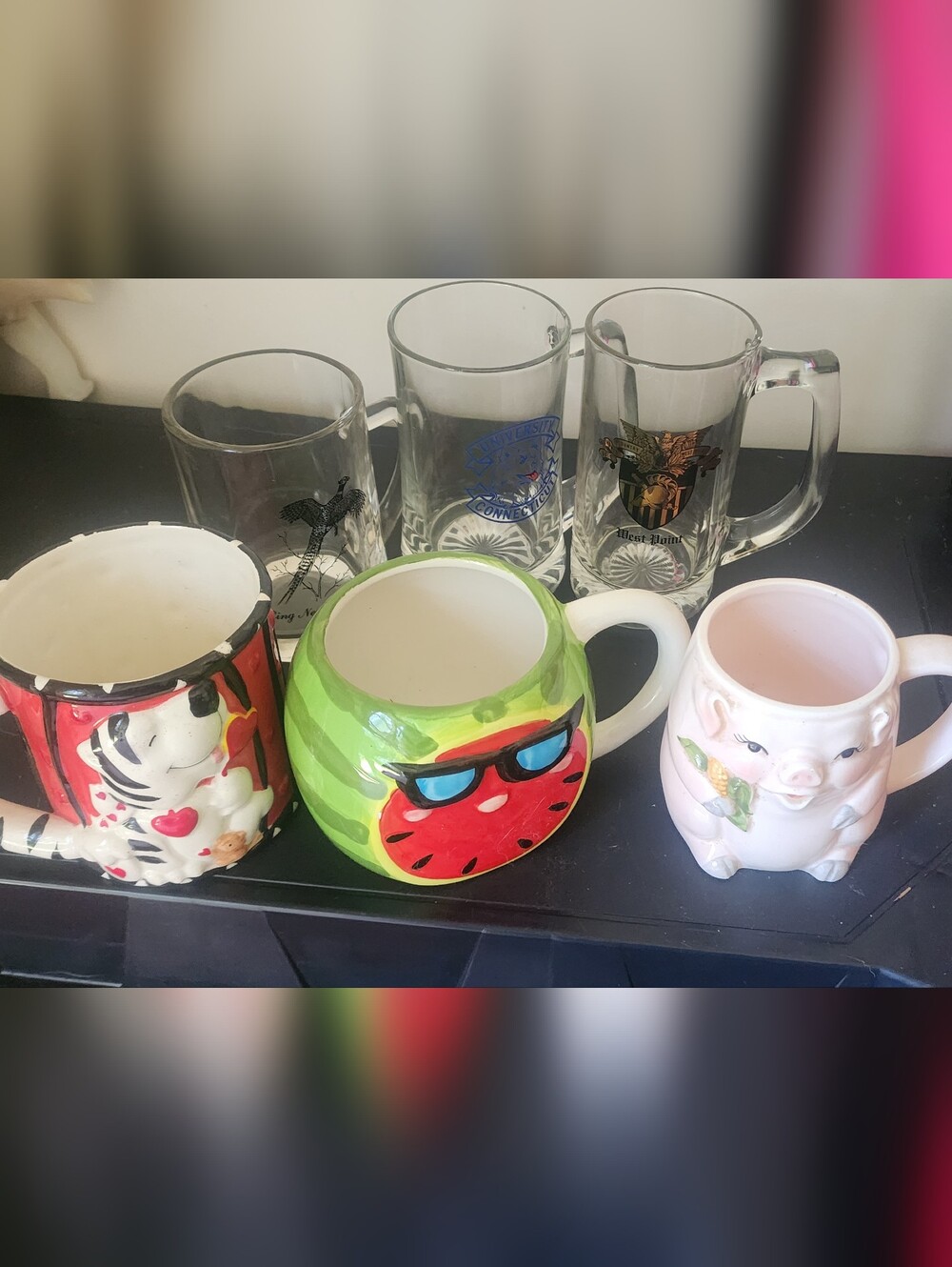 Beer mugs and mugs
